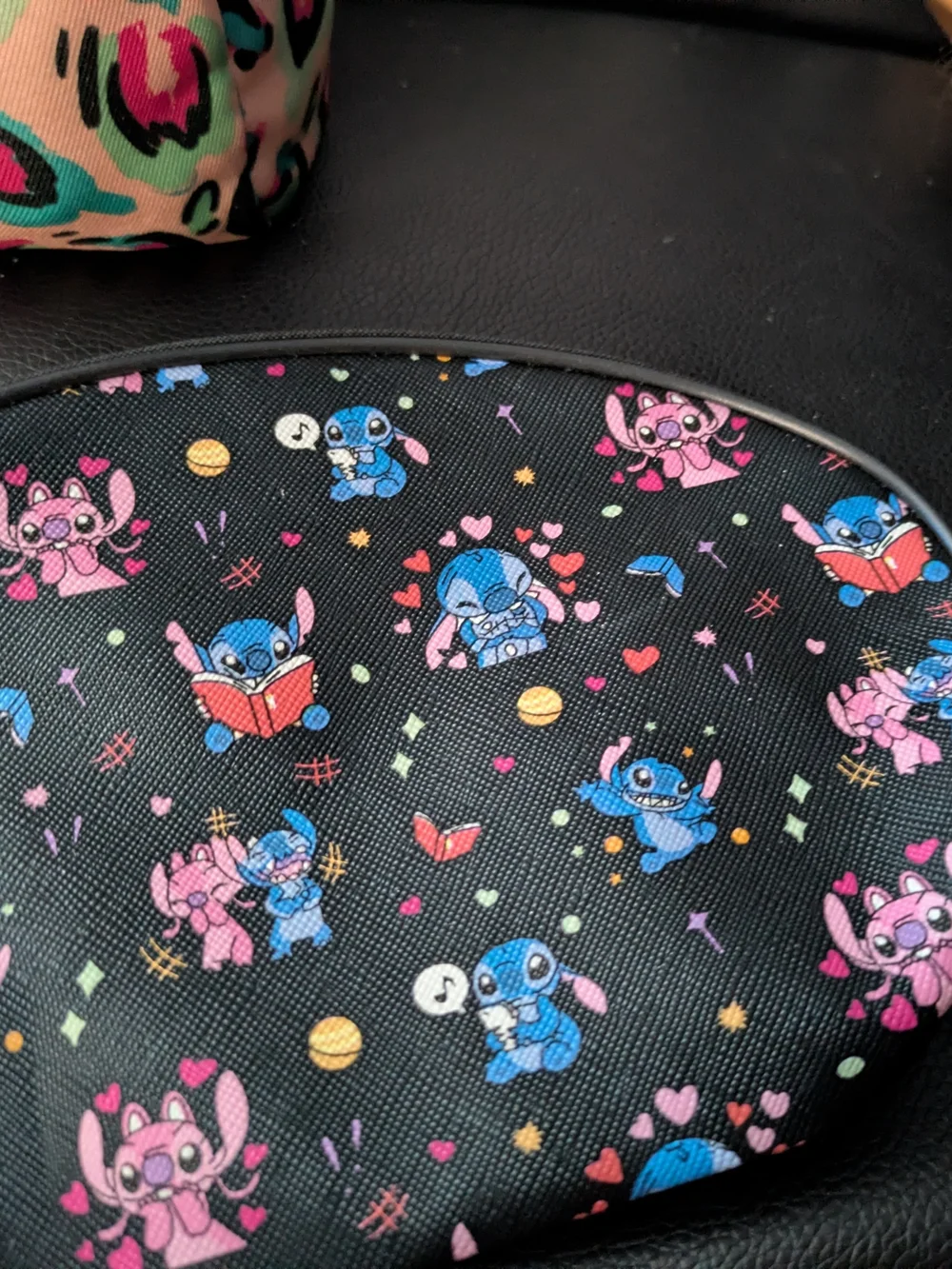 Source Unknown Black Kids Pouch with Blue & Pink Character Print